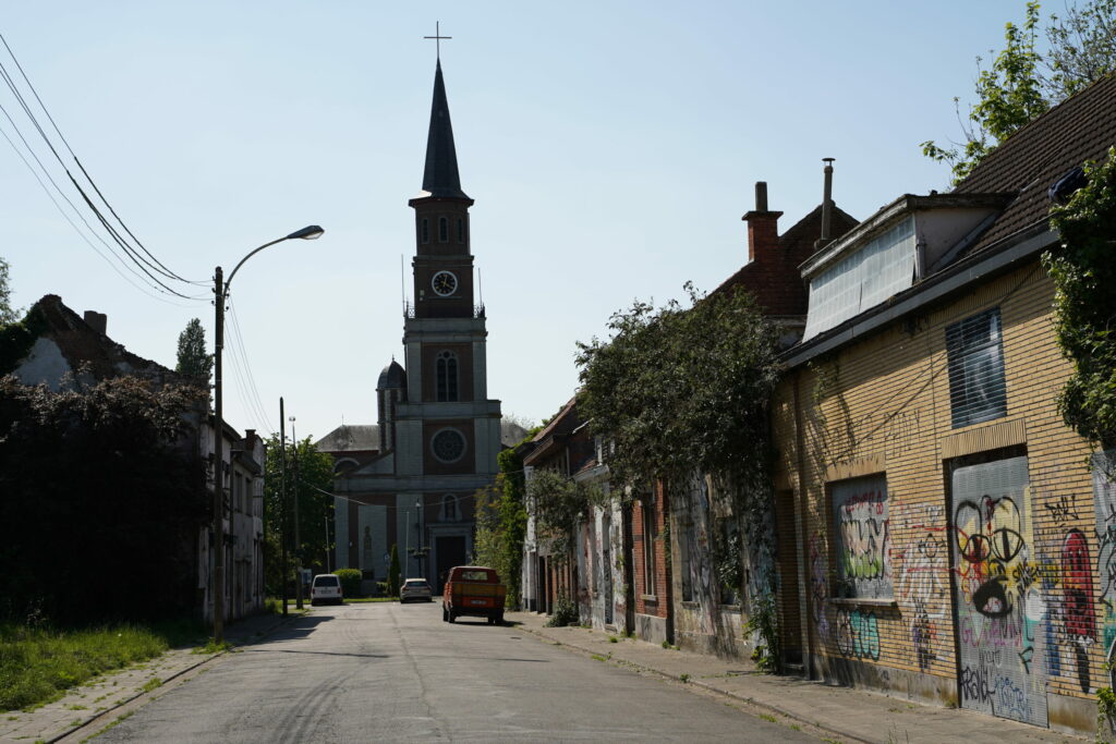 Doel: The village that refuses to disappear