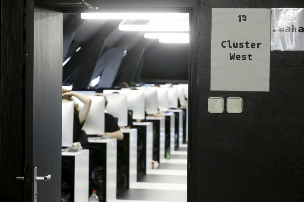 Political uncertainty pushes tech companies to move out of Brussels