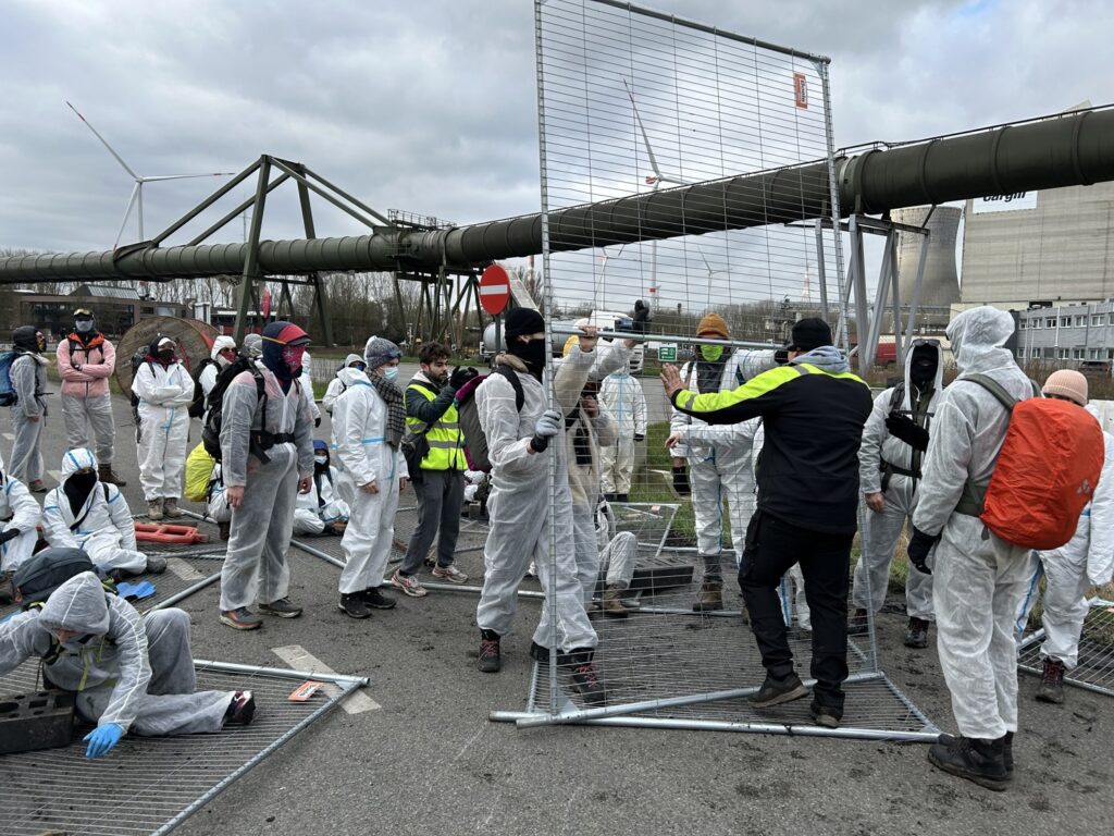 Parts of climate action movement in Belgium becoming 'extremist' - leaked report