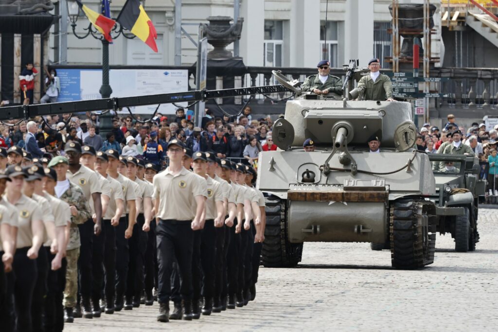 Military labour union agrees with social redundancy plan, other unions to analyse it