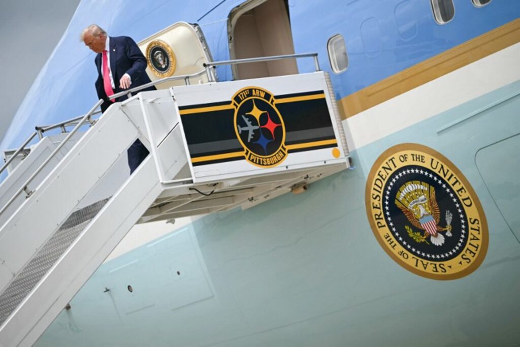 Wall Street Journal banned from travelling to Scotland with Trump after Epstein story