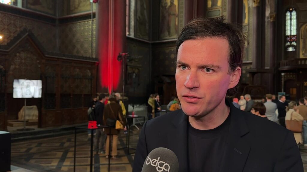 Ghent mayor remains absent until end of August