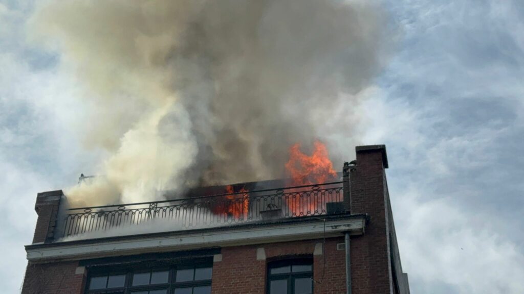 House fire in Ixelles: No one injured