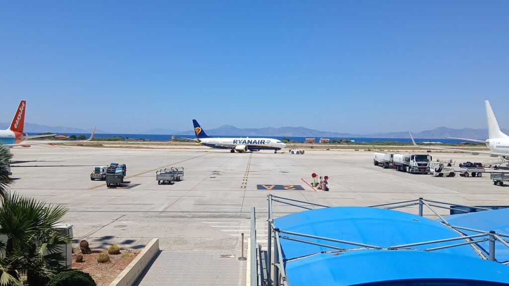 Ryanair profits soar amid fare hikes