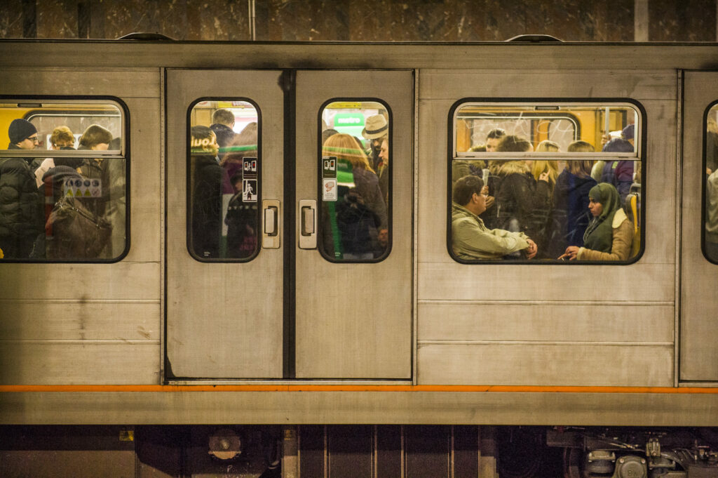 Delays on STIB network due to smoking carriage at Brussels-Midi