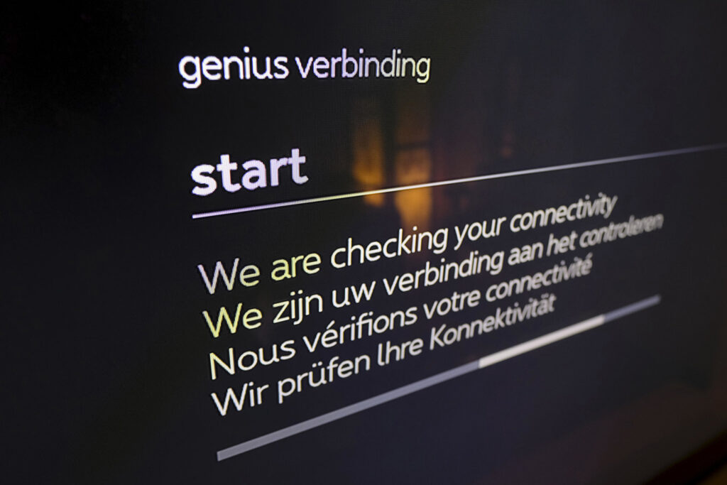 Satellite TV wanes while telecom prices keep growing in Belgium