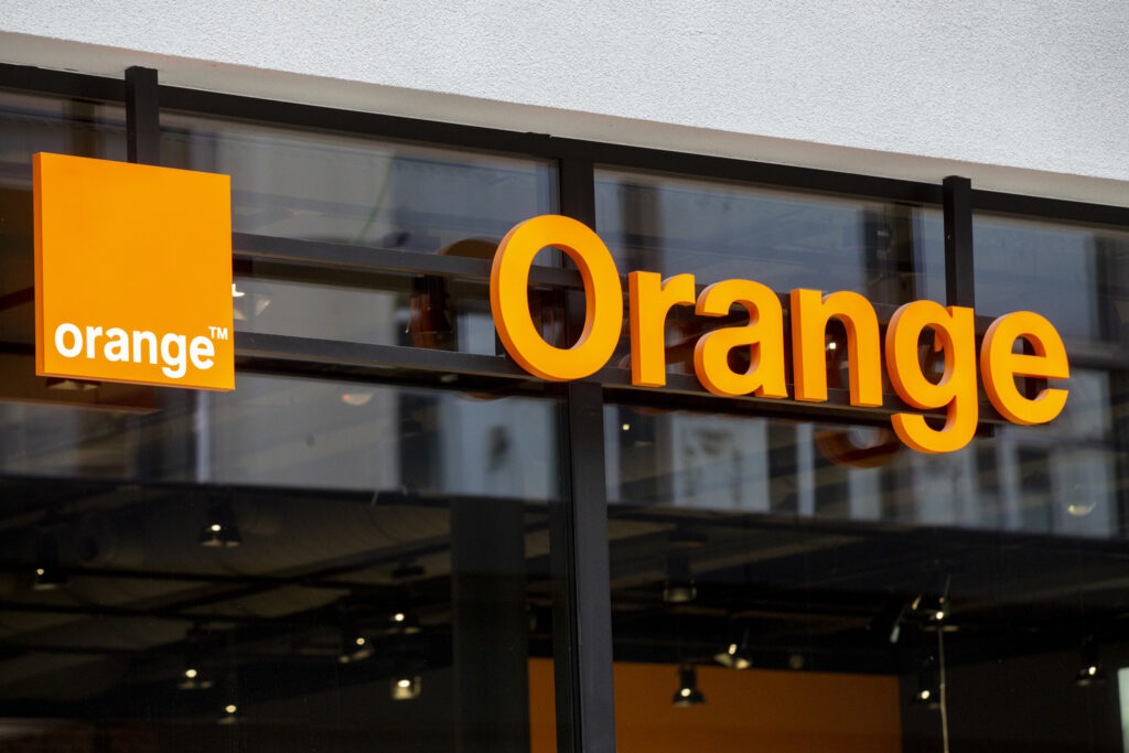 Ethical hacker files complaint after cyber attack on Orange