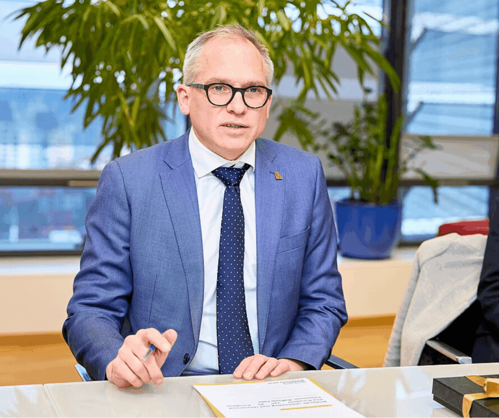 Flanders says it will continue to help businesses investing in Israel