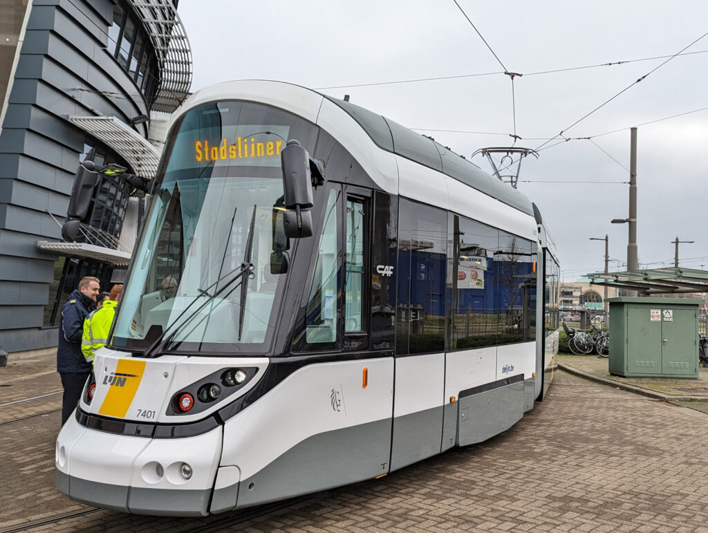 De Lijn tests AI safety system on Antwerp trams