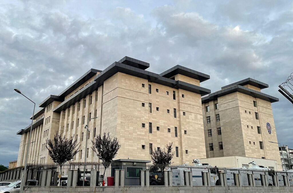 Two Dutch teenagers found dead in hotel room under unexplained circumstances