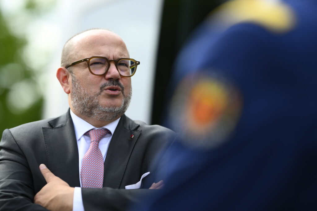 Belgian Minister visits Brussels neighbourhoods hit by drug violence