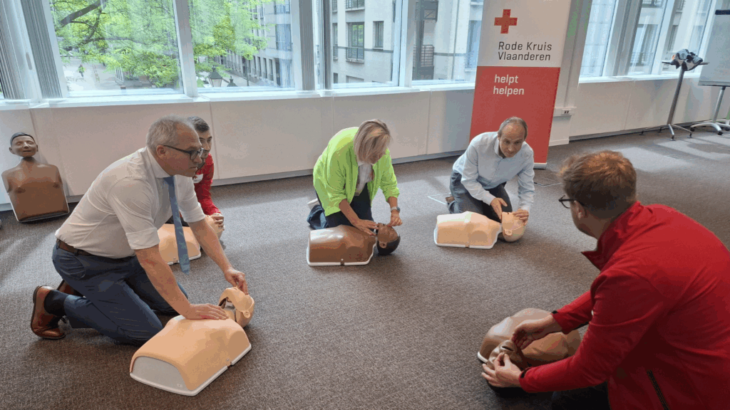 Flanders invests €1 million in citizen 'first responders' group