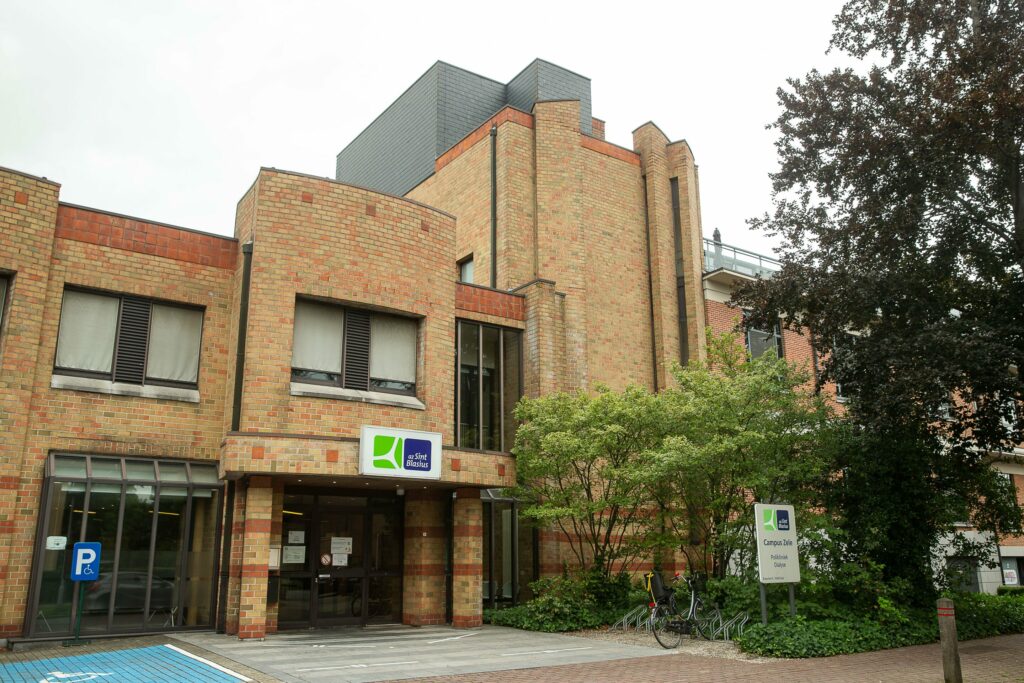 Several people seriously ill after undergoing medical scans