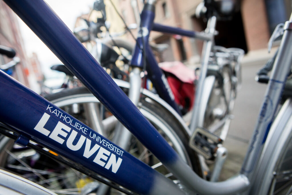 Flemish universities see sharp decline in profits