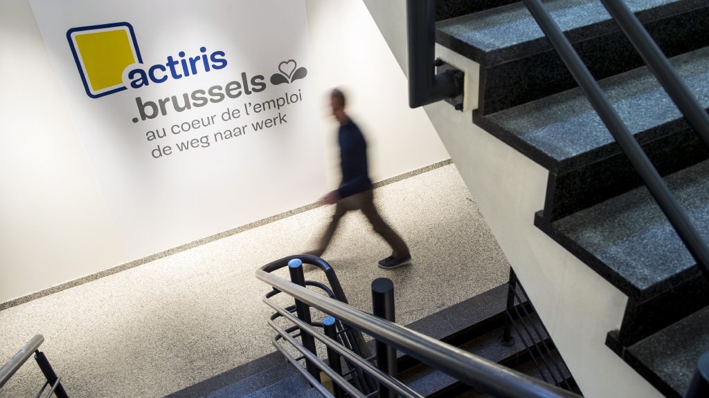 Belgian trade unions to challenge unemployment benefit changes