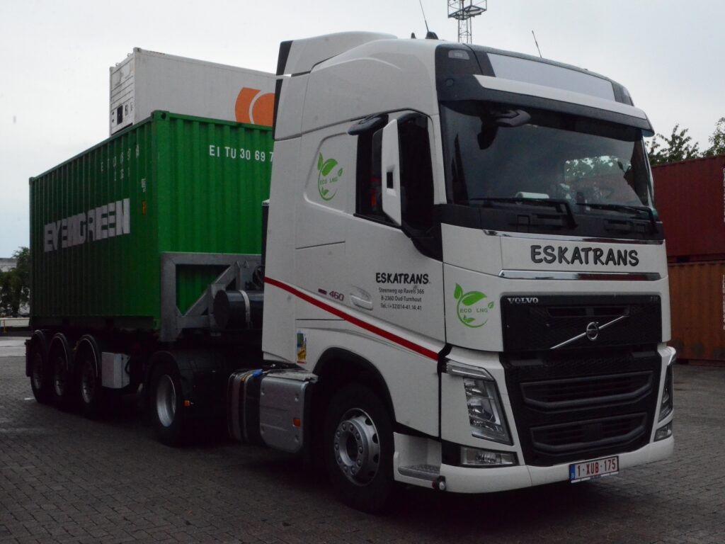 Antwerp Port congestion leads transporters to introduce heavy surcharges