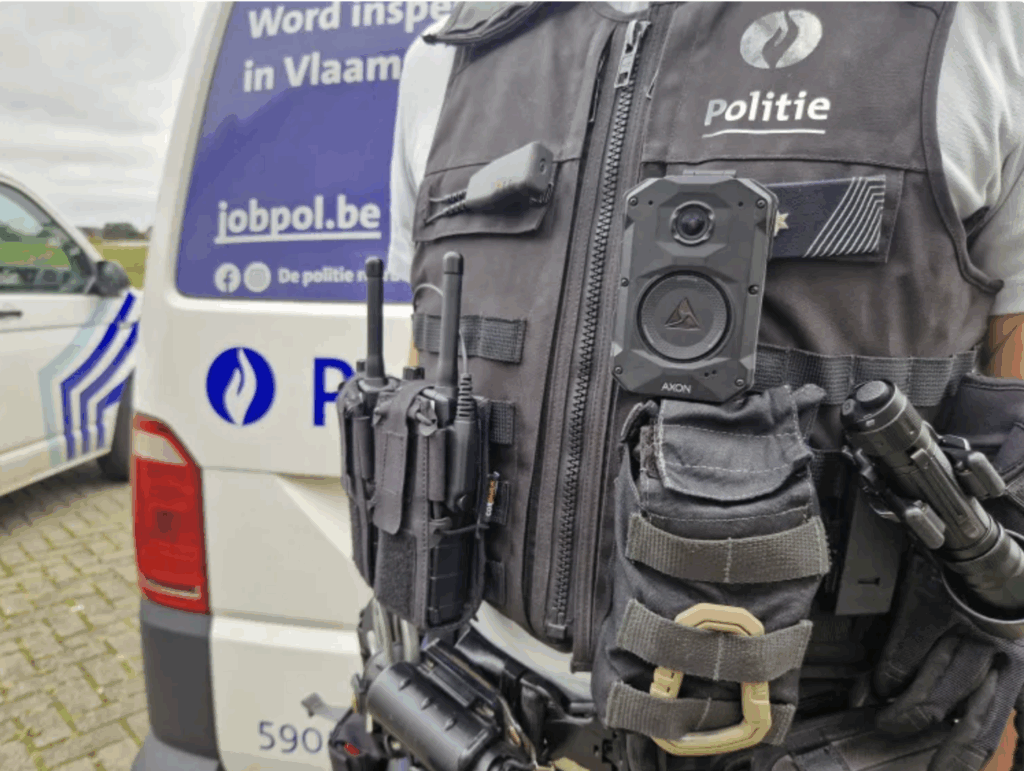 Halle police officers to get body-cams