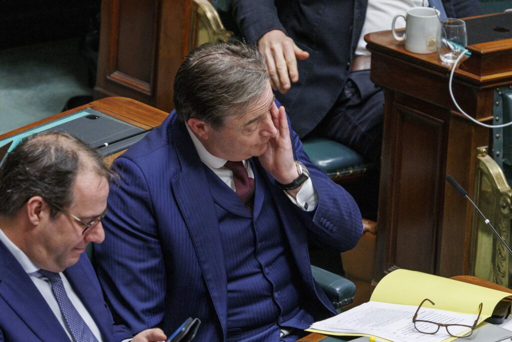 Federal Government perplexed over soaring deficit