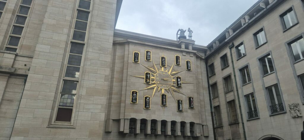 Musical bells on Mont des Arts in Brussels ring again