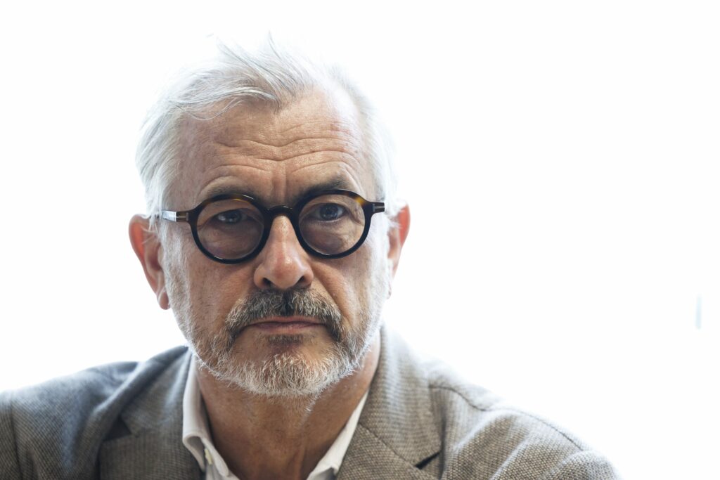 Brussels Minister warns Actiris can not match jobseekers to work as thousands lose benefits