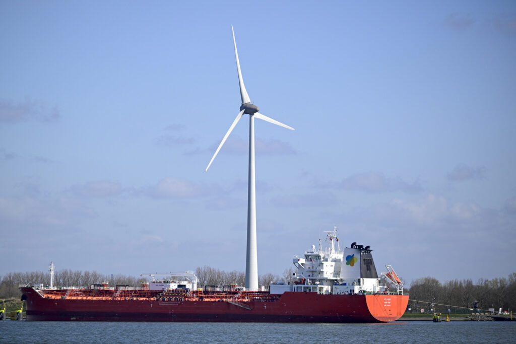 Ships blocked due to Belgian maritime pilots protesting pension reform
