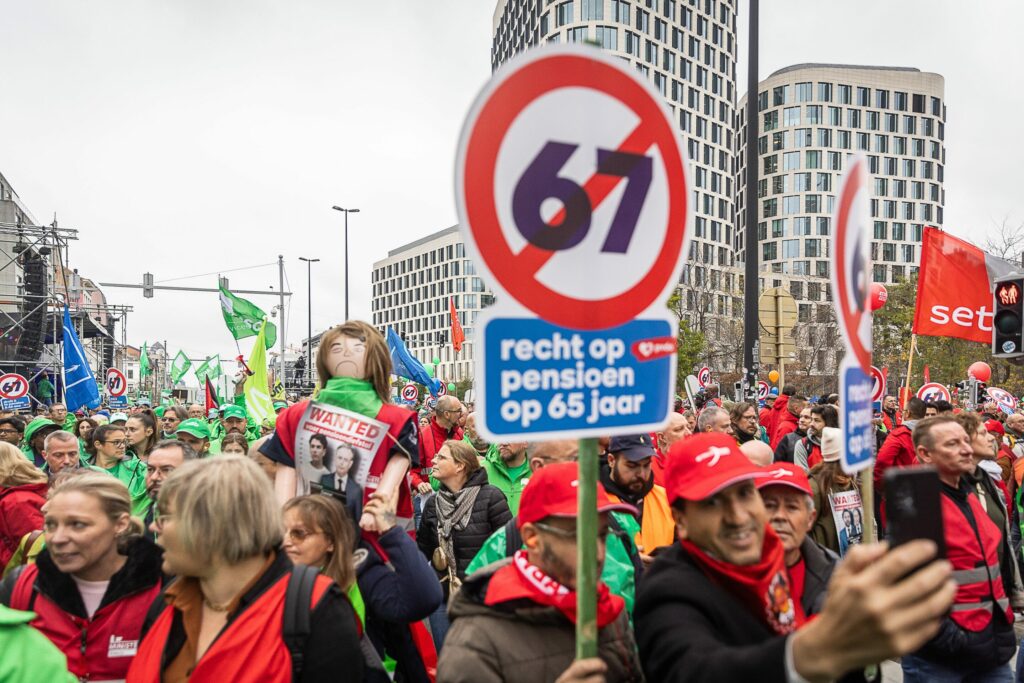 National strike announced by unions for 12 May