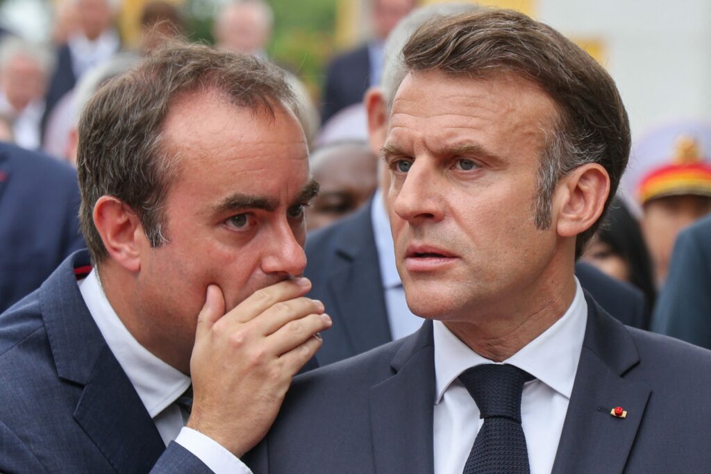 Latest French Prime Minister resigns