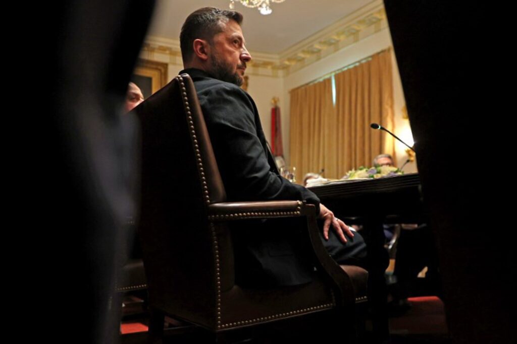 Zelenskyy shows Trump maps with possible targets in Russia - Ukrainian source