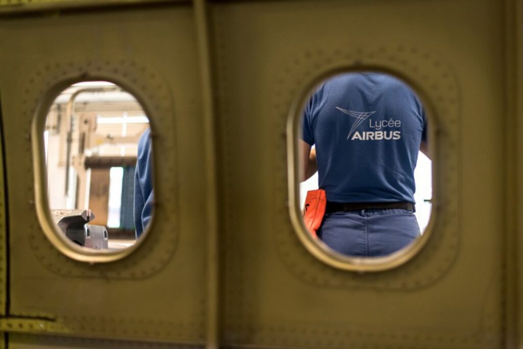 Airbus reports over €1 billion in net profit in third quarter