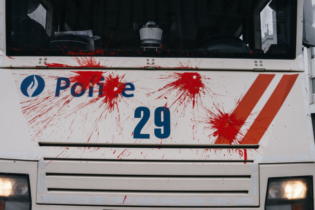 National Demonstration: Over 60 arrested, 15 police officers injured in Brussels