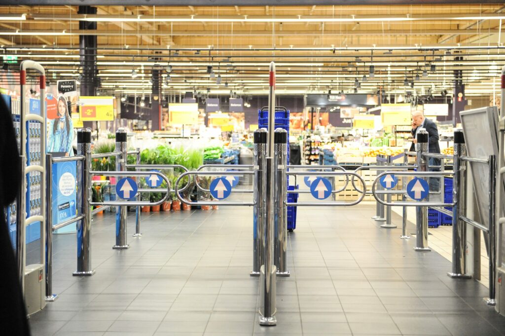 Musicians miss out as Belgian retailers turn to AI-generated music in stores