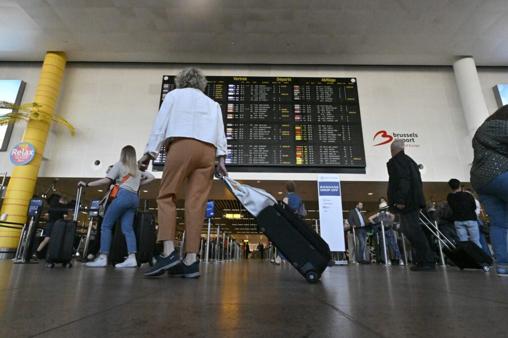 Winter weather: Over an hour delay at Brussels Airport, 'minor' delays at Charleroi