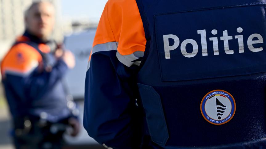 Car fleeing police hits 9-year-old child in Antwerp