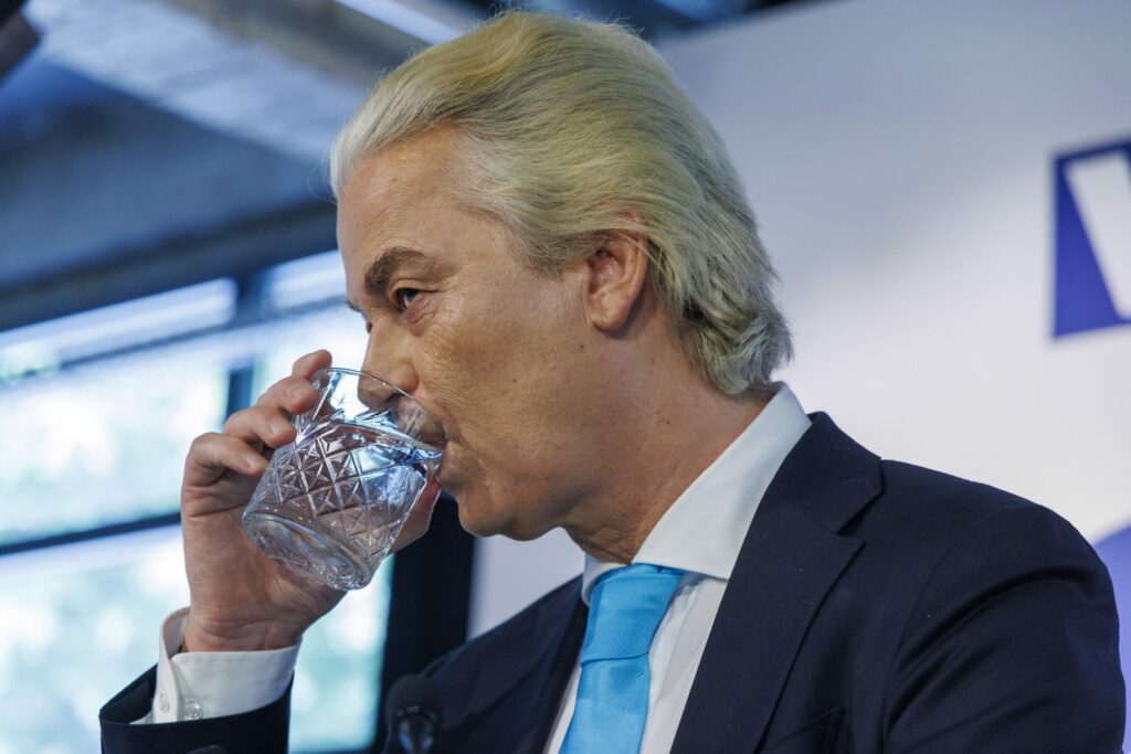 Dutch voters head to the polls in early election overshadowed by far right