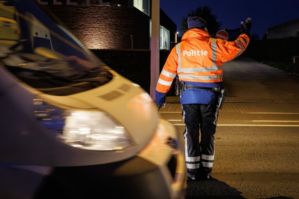 Man dies after late-night brawl at a café in West Flanders, two arrested