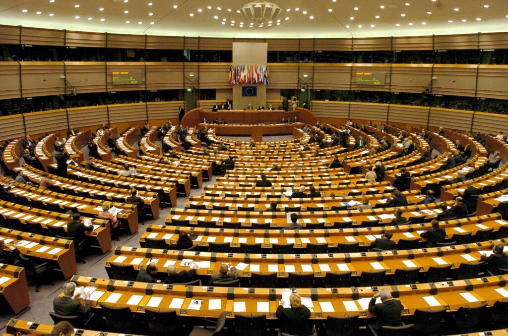 European Parliament votes to facilitate visa suspensions