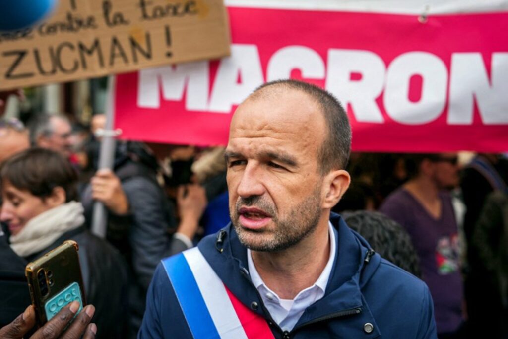 French police arrest man suspected of sending parcel bombs to celebrities