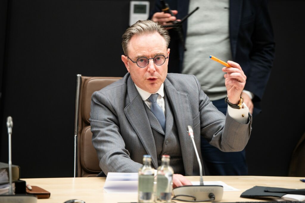 Bart De Wever awarded €5,000 in damages for assassination plot