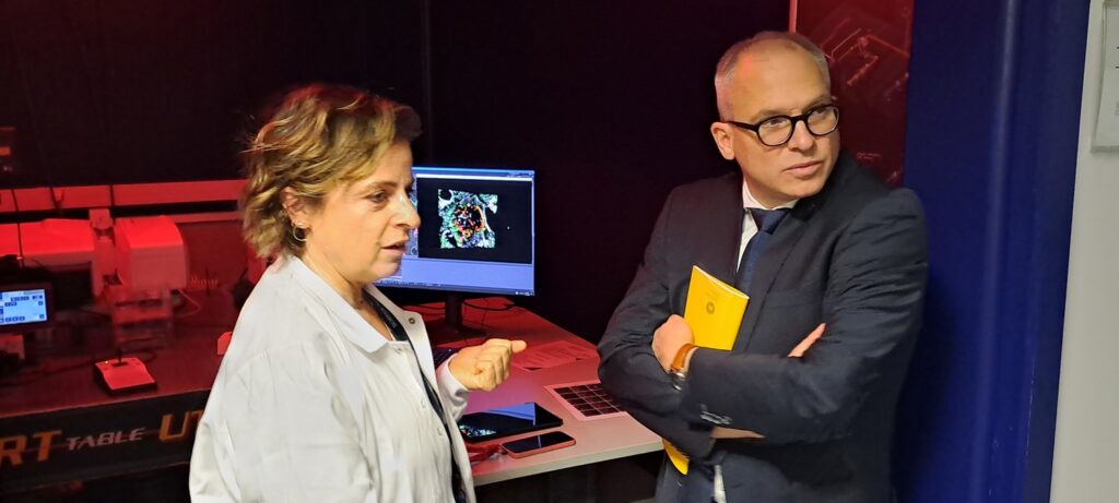 Biotechnology: Flemish P.M. committed to making sure VIB remains a global player