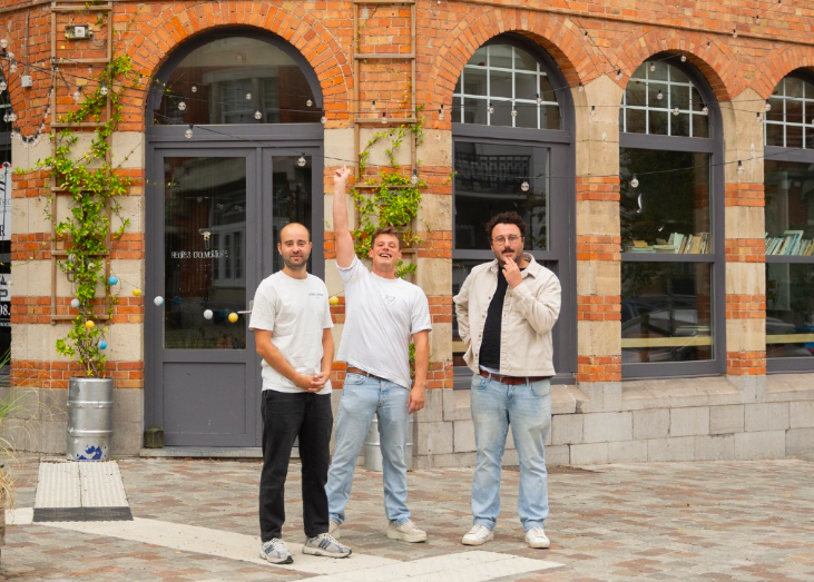 From grief to renewal: Friends reopen bar a year on from tragedy that shook Schaerbeek