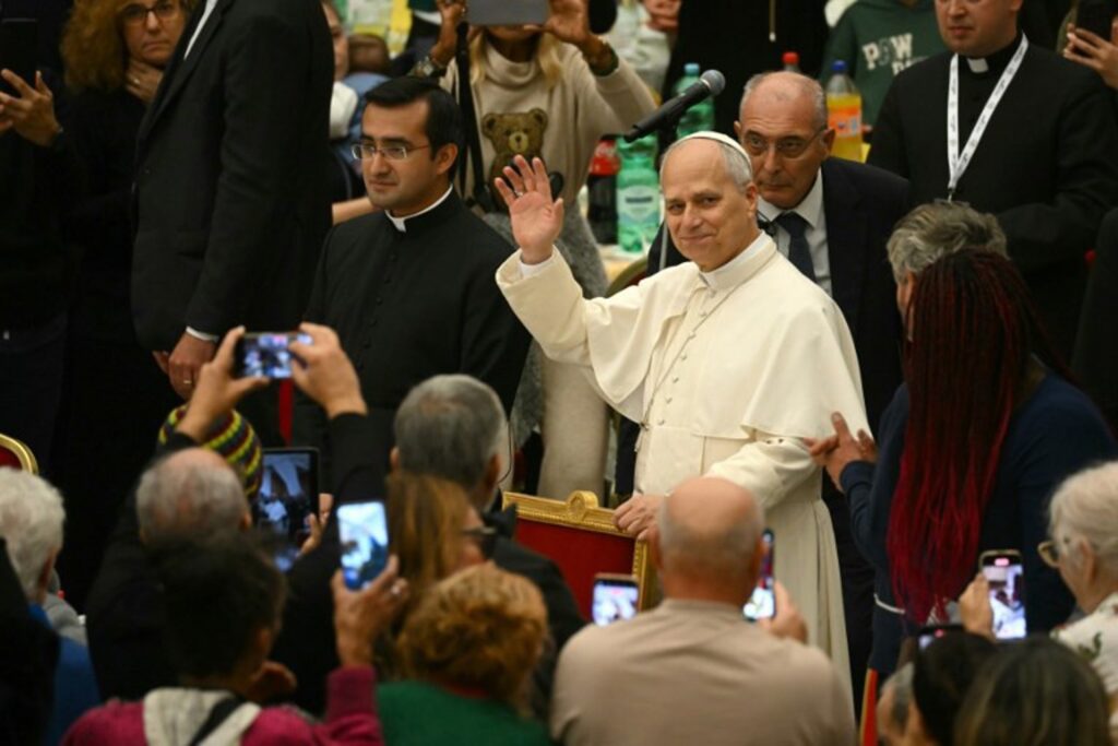 Pope denounces the treatment of migrants in the US