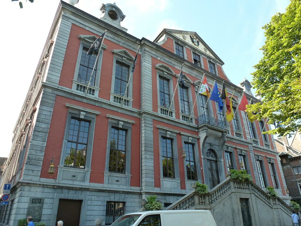 Eight arrested, two injured during protest in Liège