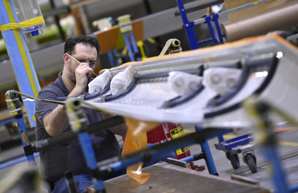 Major contract with Airbus creates 100 new jobs near Charleroi