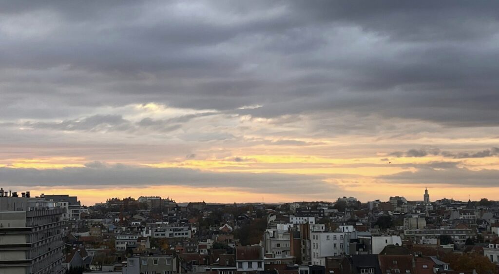 Mild sunshine and hazy skies set for Wednesday