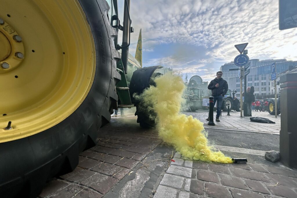 Travel chaos in Brussels as farmers protest coincides with EU summit