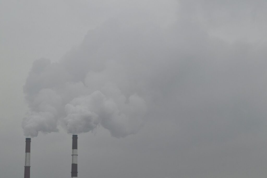 EU ups state aid to tackle growing carbon leakage threat