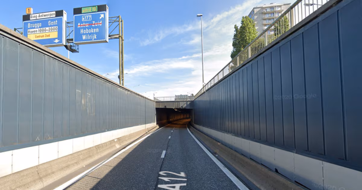 Access to Liberation Tunnel in Antwerp completely closed