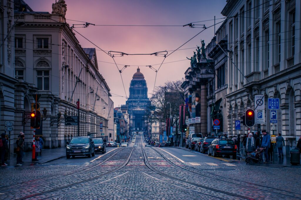 Bomb threat near Grand Synagogue in Brussels, security cordon lifted
