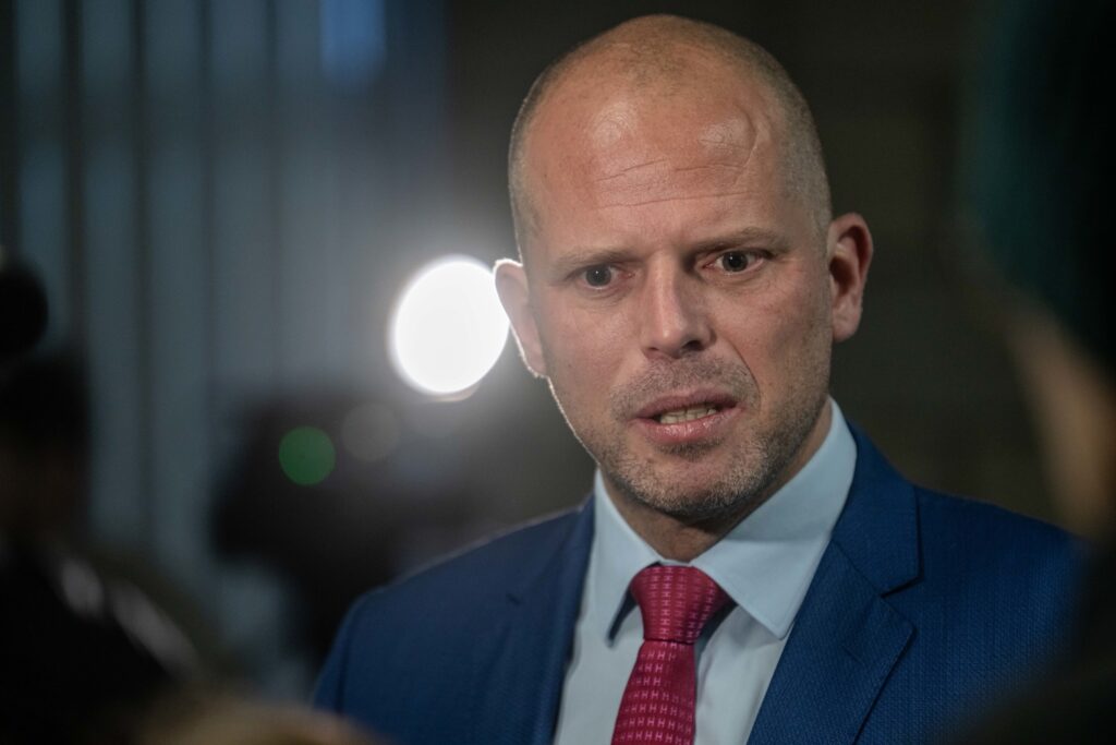 Belgium approves purchase of 'less lethal' weapons with smart cameras