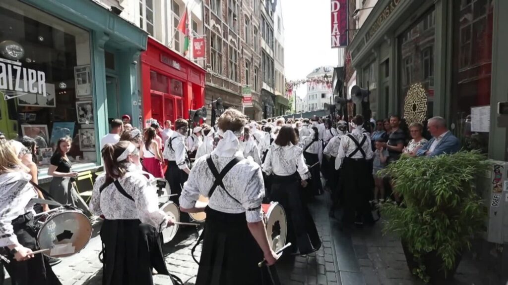 Legislators call for financial guarantees for iconic Brussels parade